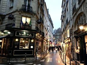 Irish Pub in Paris France