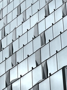 Rainier Square Tower Slope in Seattle Washington