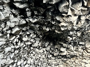 Reynisfjara Beach Rock Wall 2 Iceland