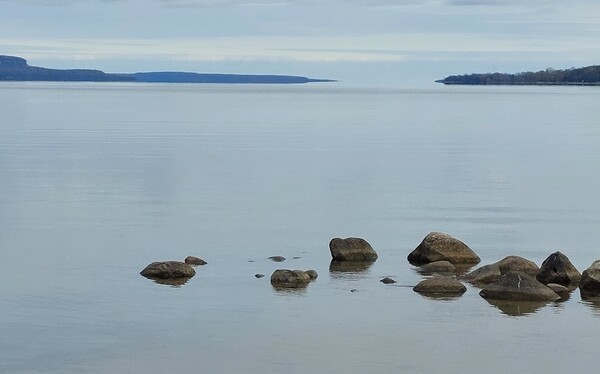 Colpoys Bay by Marc Denis