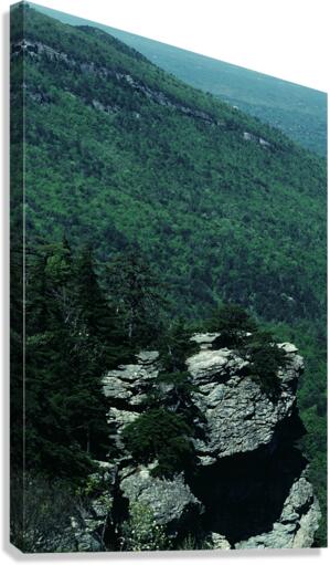 Serene Cliffs Canvas Print