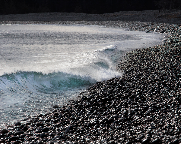 A TOUCH OF COLOUR - WAVES AND SEASHORE - r45 Print