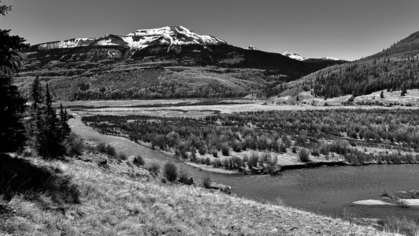 The Rio in contrast by Dick Davis