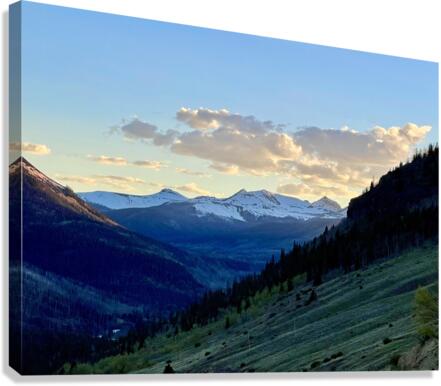 Valley sunset Canvas Print