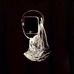 115448316 186432682 UnfollowMe