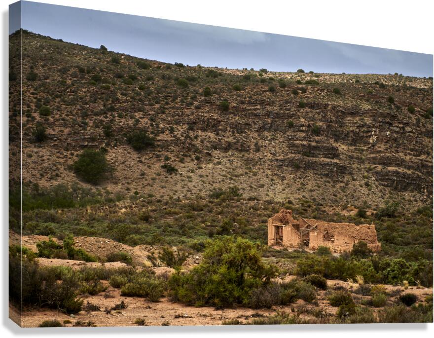 Old stone house Canvas Print