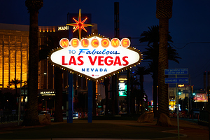 Las Vegas Sign at Dusk DSC01621