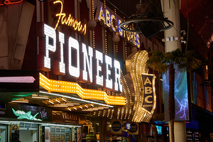 Pioneer Casino   Las Vegas NV DSC08097