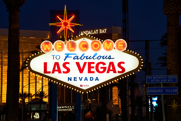 Las Vegas Sign at Dusk DSC01633 Print