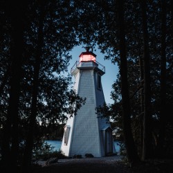 Big Tub Lighthouse – Tobermory