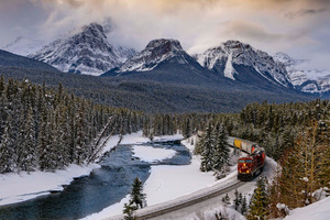 Canadian Rockies Train