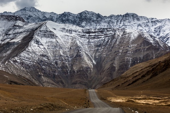 Road to Himalaya Print