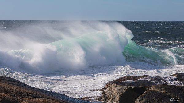 Wispy Ocean Wave by Hugh Chisholm Photography