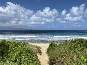 Oneloa Beach