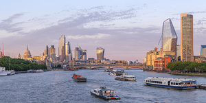 Golden Hour on the Thames