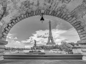 Eiffel Tower from Bir-Hakeim Bridge