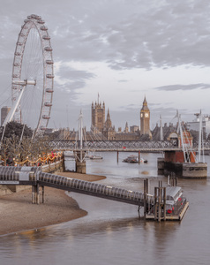 Glimpses of London