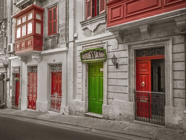 Maltese Architecture in Birgu by Assaf Frank
