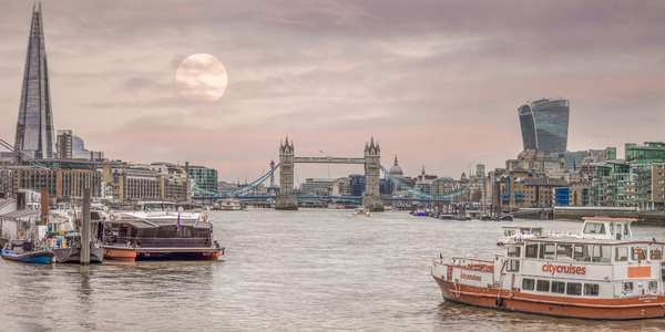 Spectacular Evening Skyline Print