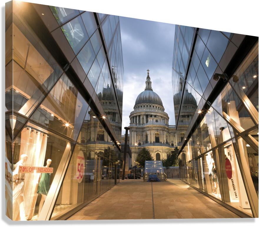 Iconic Cathedral Canvas Print