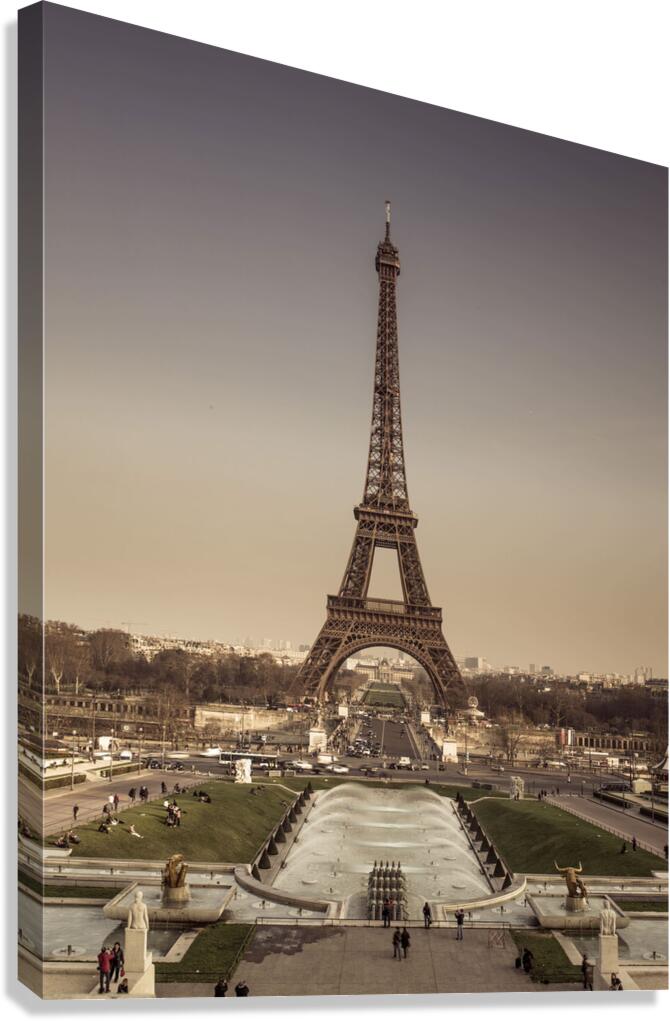 Eiffel Tower Canvas Print