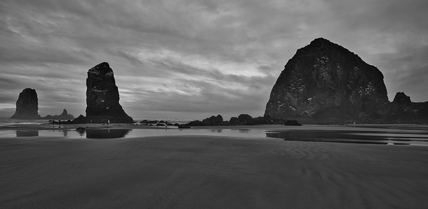 Haystack and The Twin Pinnacles Print