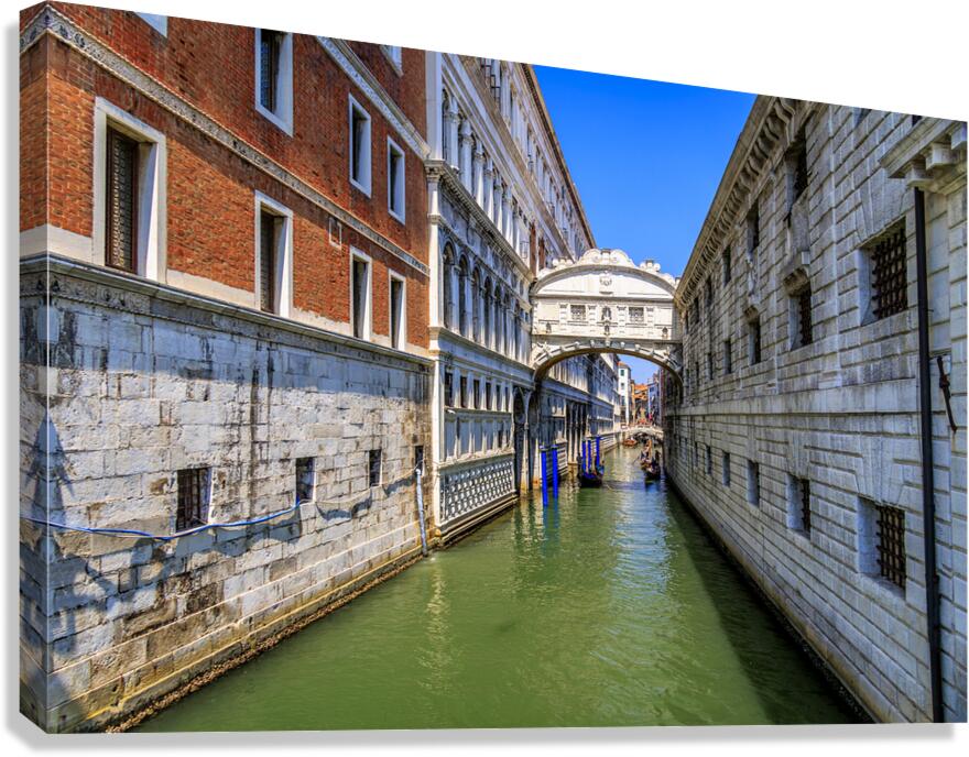 Store Venice 5L3A4637 Edit Canvas Print