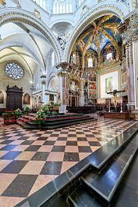 Valencia Cathedral interior features religious artwork