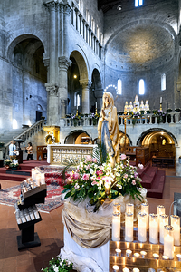 Arezzo Tuscany Italy. The interior of the Santa Maria della Pieve church