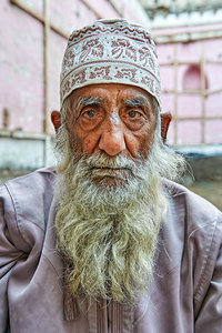 Oman. Muscat. Portrait of omani men