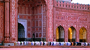 Pakistan. Badshahi mosque in Lahore. Prayer time