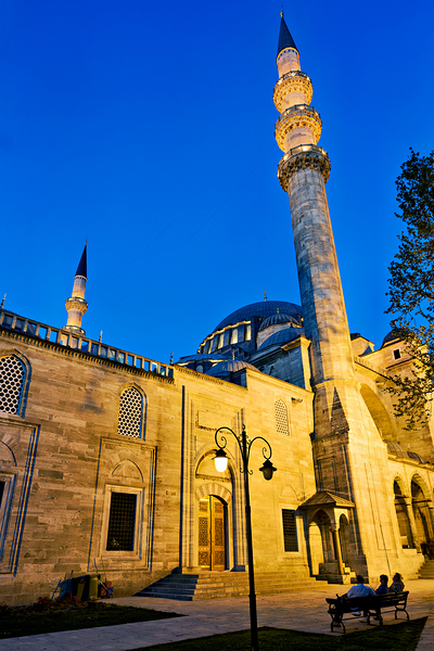 Istanbul Turkey. Süleymaniye Mosque at sunset Print