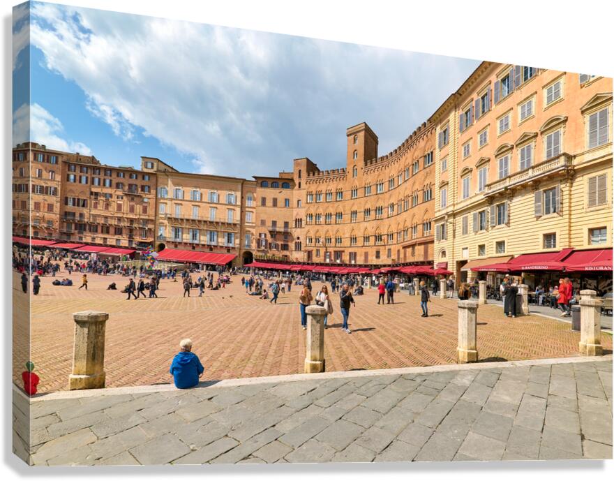 Siena Tuscany Italy. Restaurants in Piazza del Campo Canvas Print