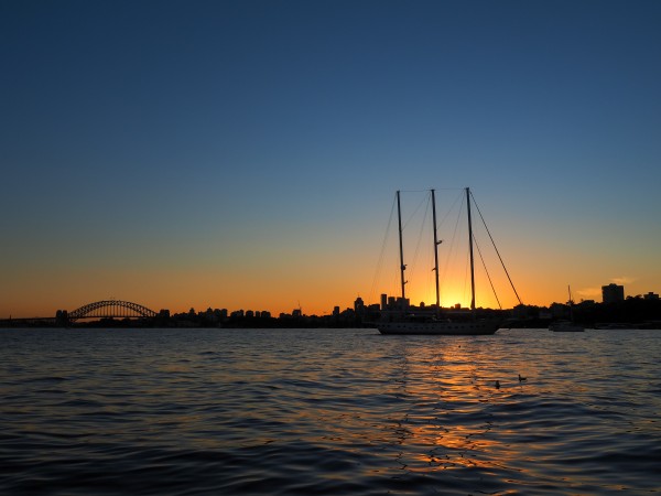 Sunset in Sydney by Skyeleaf