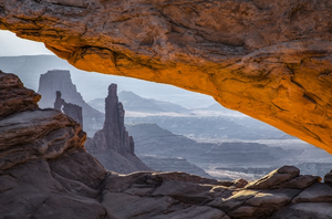 WINDOW TO THE OLD WEST