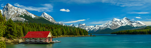 Maligne Lake Boat House