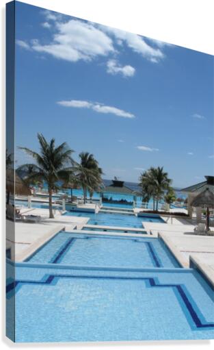 Infinity Pool Canvas Print