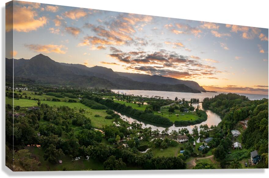 Breathtaking aerial view of sunset over Hanalei Bays verdant la Canvas Print