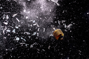 incandescent bulb totally destroyed 