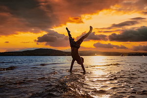 child playing in the sea 