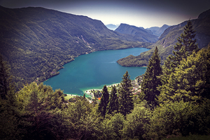 molveno lake view