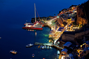 oia harbour