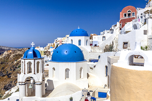 oia santorini greece