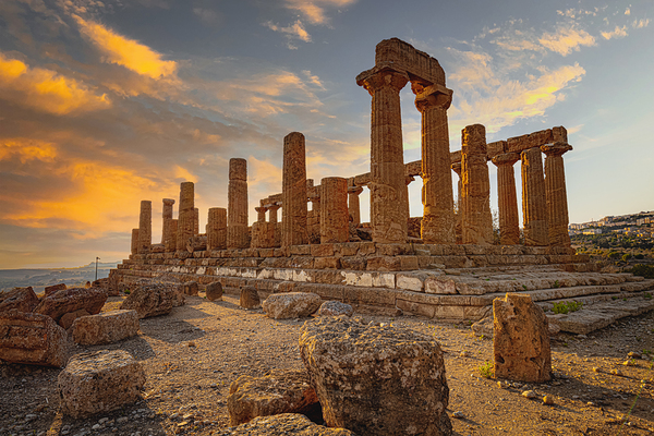 temple of juno in t​​agrigento.  Print