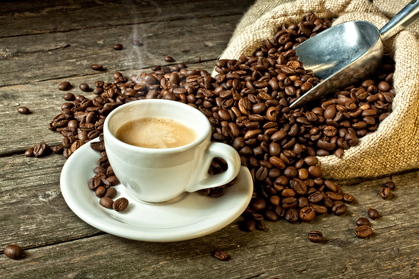 espresso and coffee grain by Gualtiero Boffi