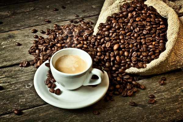 espresso and coffee grain by Gualtiero Boffi