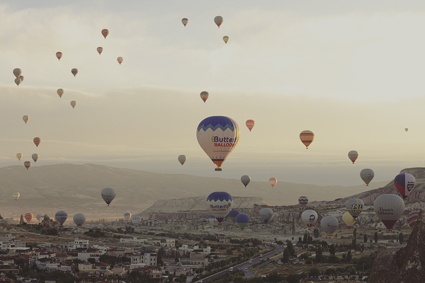 ot air balloons in the sky at dawn in turkey Print