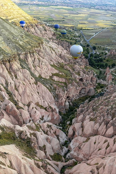 view of hot hair balloons in the valley