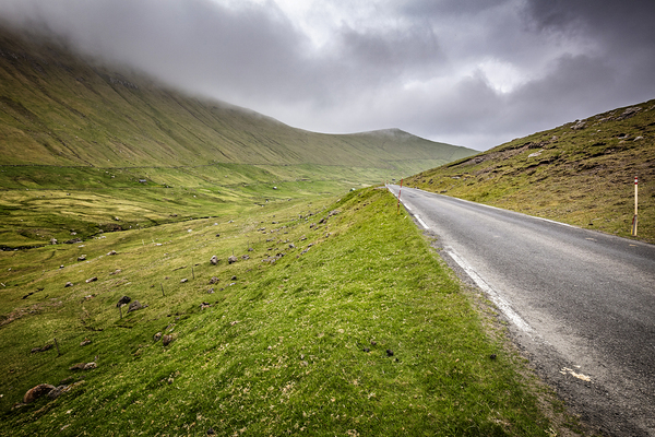 road in faroe island