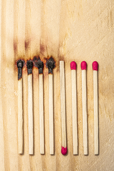 matches in a row some of which were lit and burnt